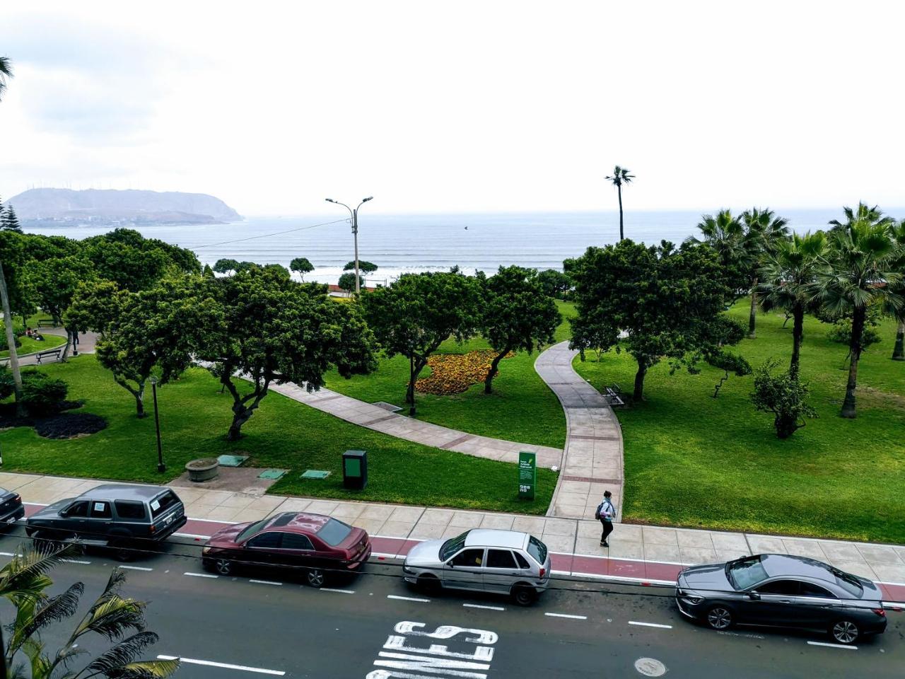 Miraflores Frente Al Mar Lima Extérieur photo